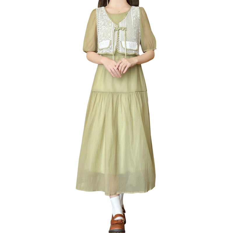 Women's Sweet Chinese Style Faux Two Piece Long Dress with Button Detail and Puff Sleeves - Image 5
