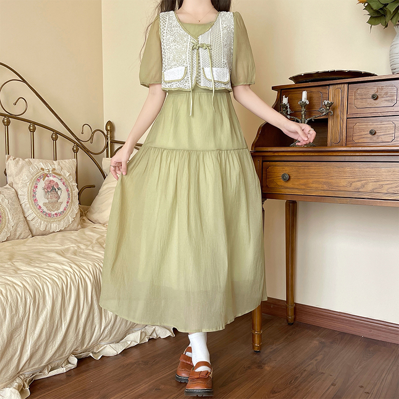 Women's Sweet Chinese Style Faux Two Piece Long Dress with Button Detail and Puff Sleeves - Image 3
