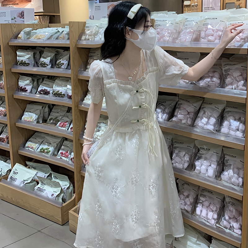 New Chinese Style Embroidered Dress Square Neck Puff Sleeve Sweet Long Dress - Image 4