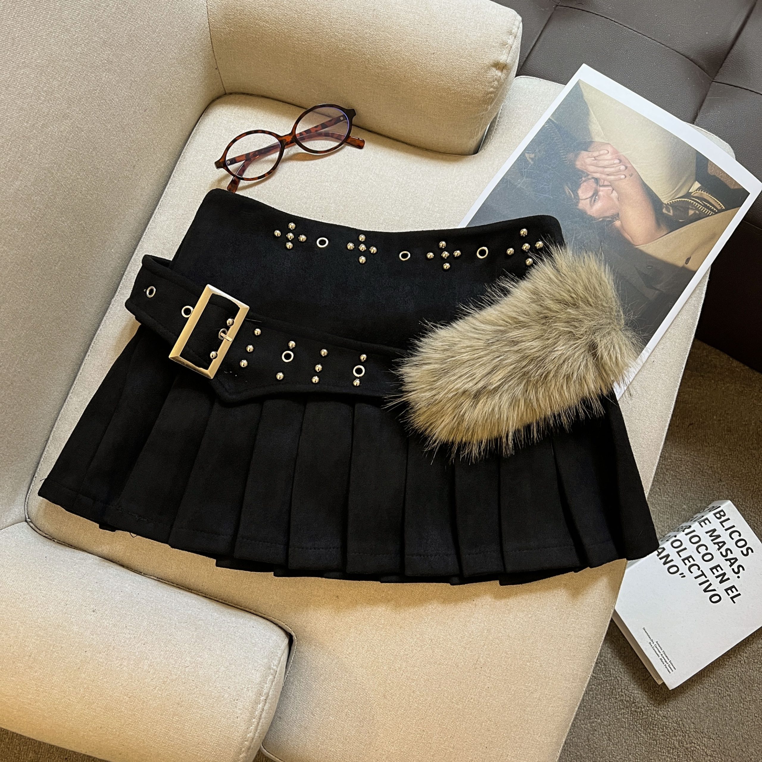 Women's A-Line Pleated Mini Skirt Faux Suede Korean Style Fall 2025 - Image 3