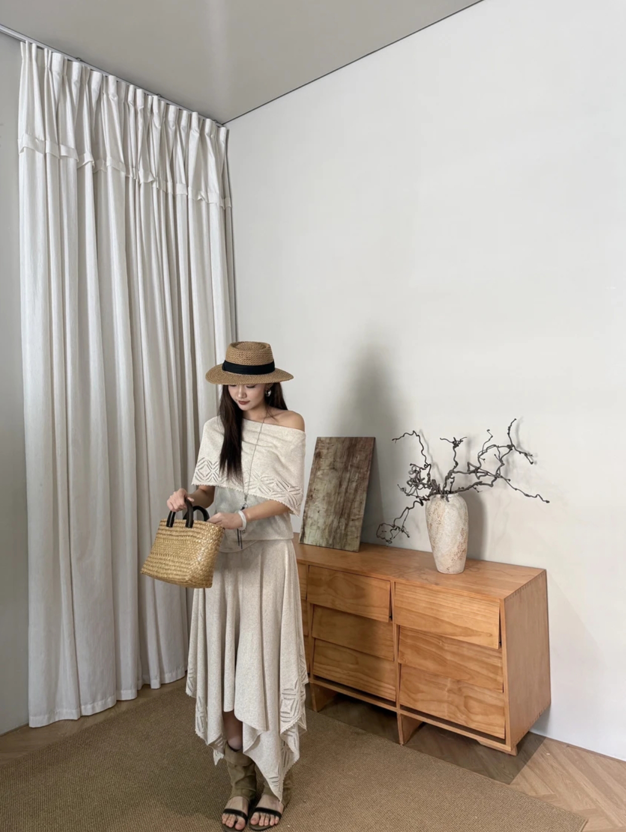 Women's Off-Shoulder Jacquard Knit Top and Irregular Skirt Set