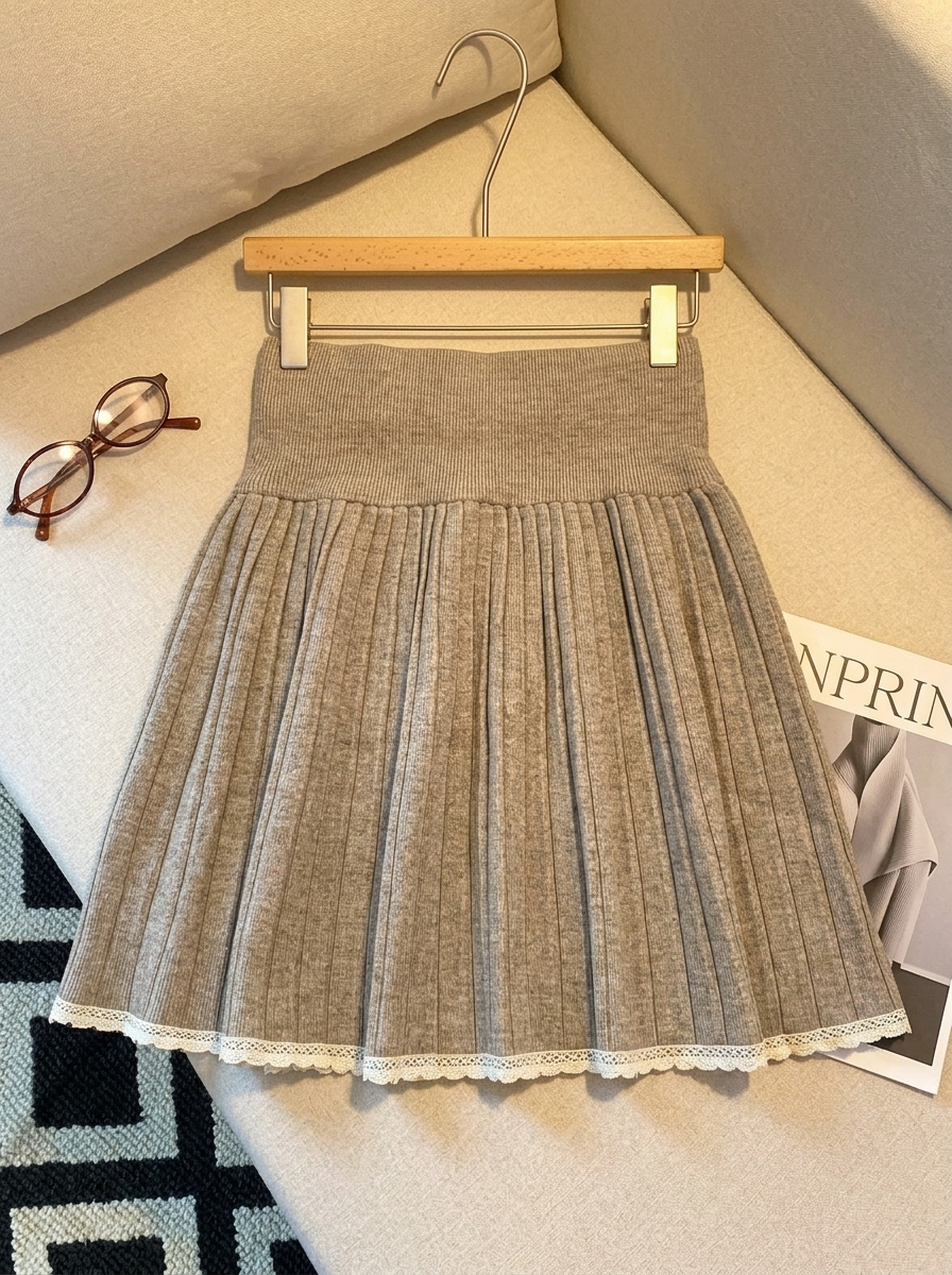 Sweet Lace Trim Pleated A-Line Knit Skirt for Women - Image 2
