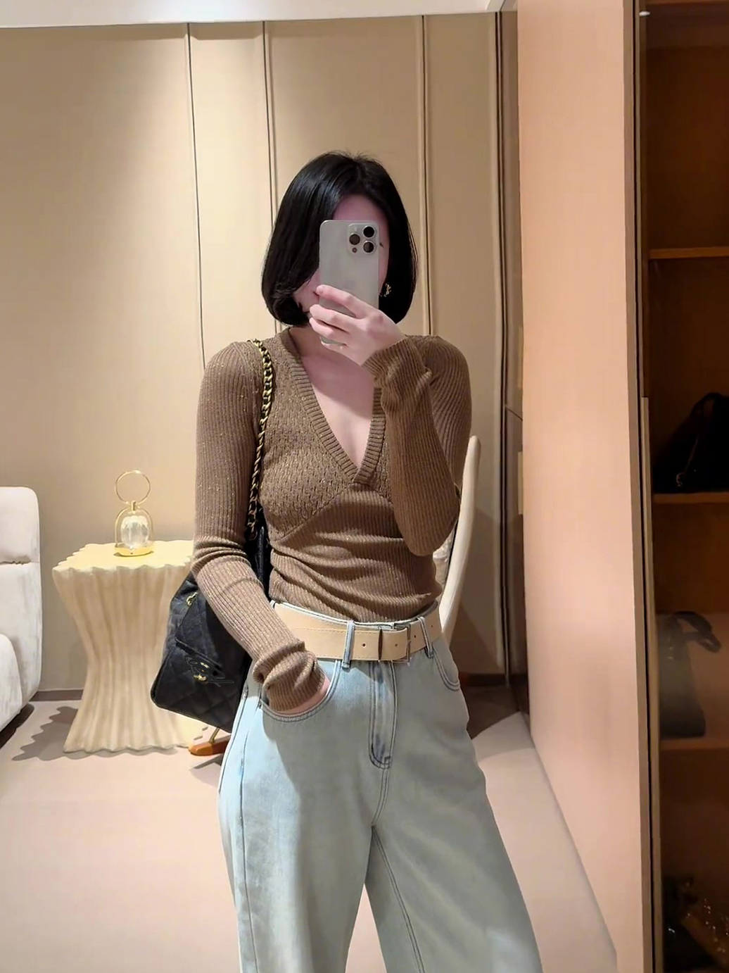 Shimmer Knit V-Neck Slim Fit Women's Base Layer Sweater - Image 2