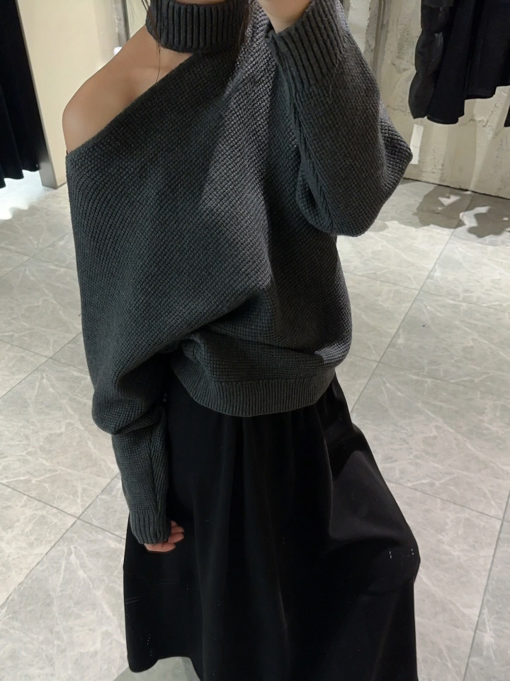 Women's Loose Slimming Knit Sweater French Style Winter Top - Image 4